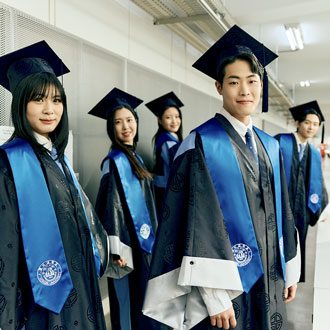 Hongik University's New Graduation Regalia in 2024